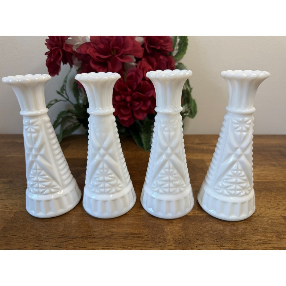 Vintage Milk Glass Bud Vases Anchor Hocking Stars and Bars‎ Pattern Wedding